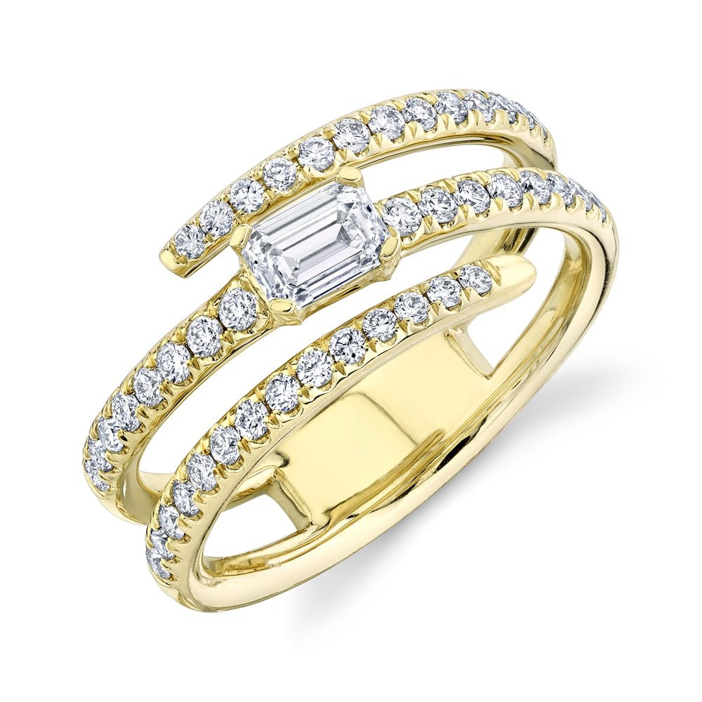 2024/03/1000130717.jpg Diamond Emerald Ring