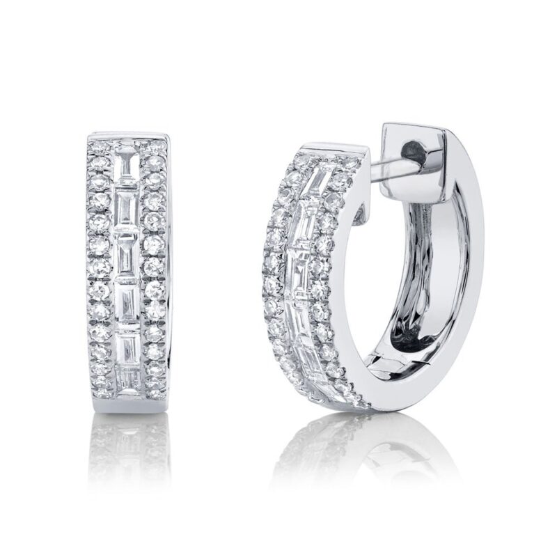 14K Gold 0.34Ct Diamond Baguette Huggie Earring
