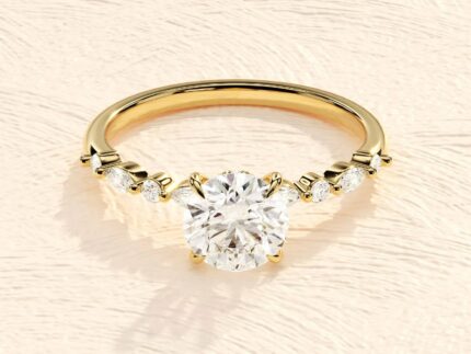 Round Cut 3 ct Lab Grown Diamond Prong Setting Engagement Ring