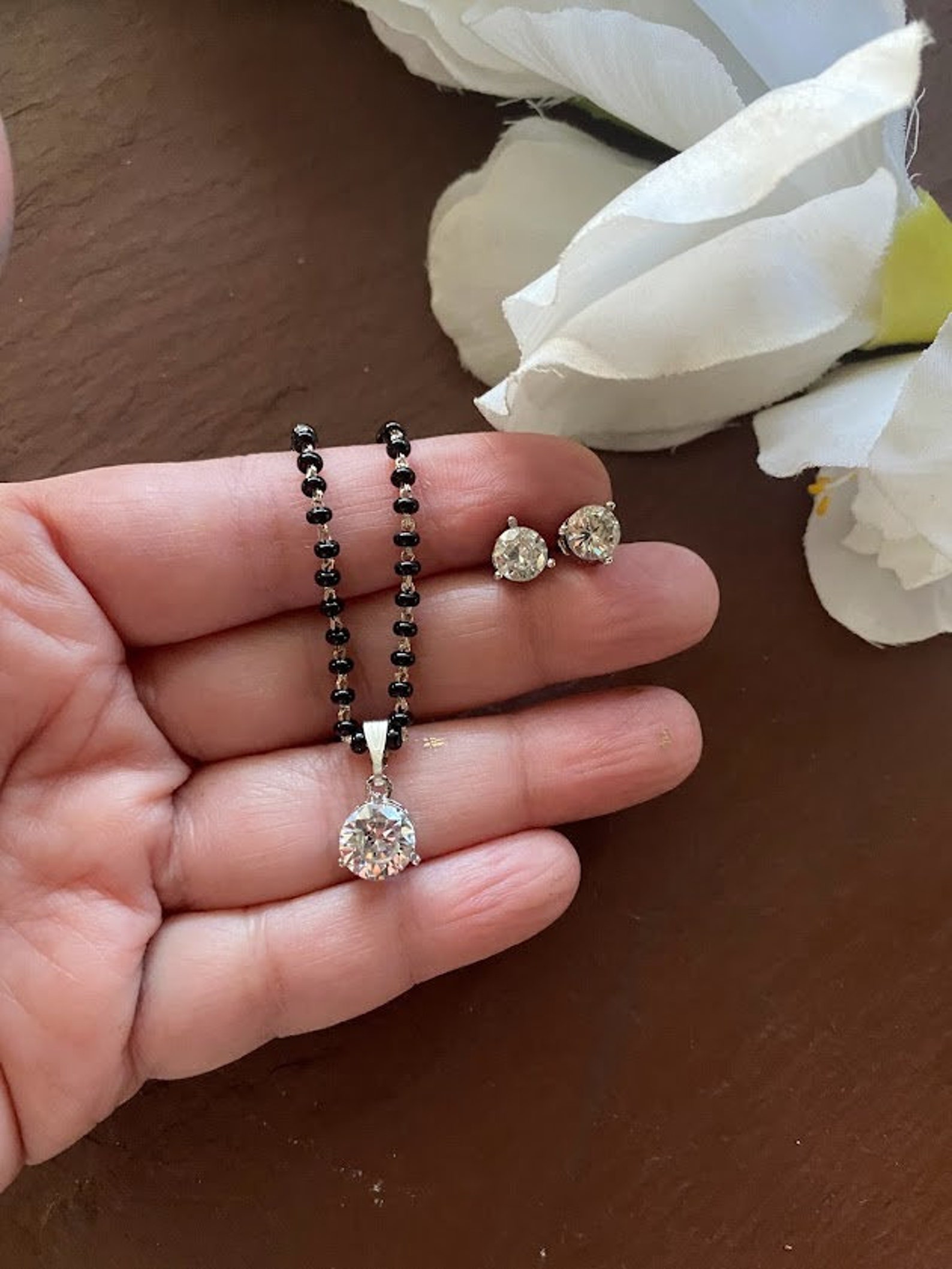 18K Solid Gold 1CT CZ Mangalsutra with Black Beads 18K Solid Gold 1CT CZ Mangalsutra with Black Beads