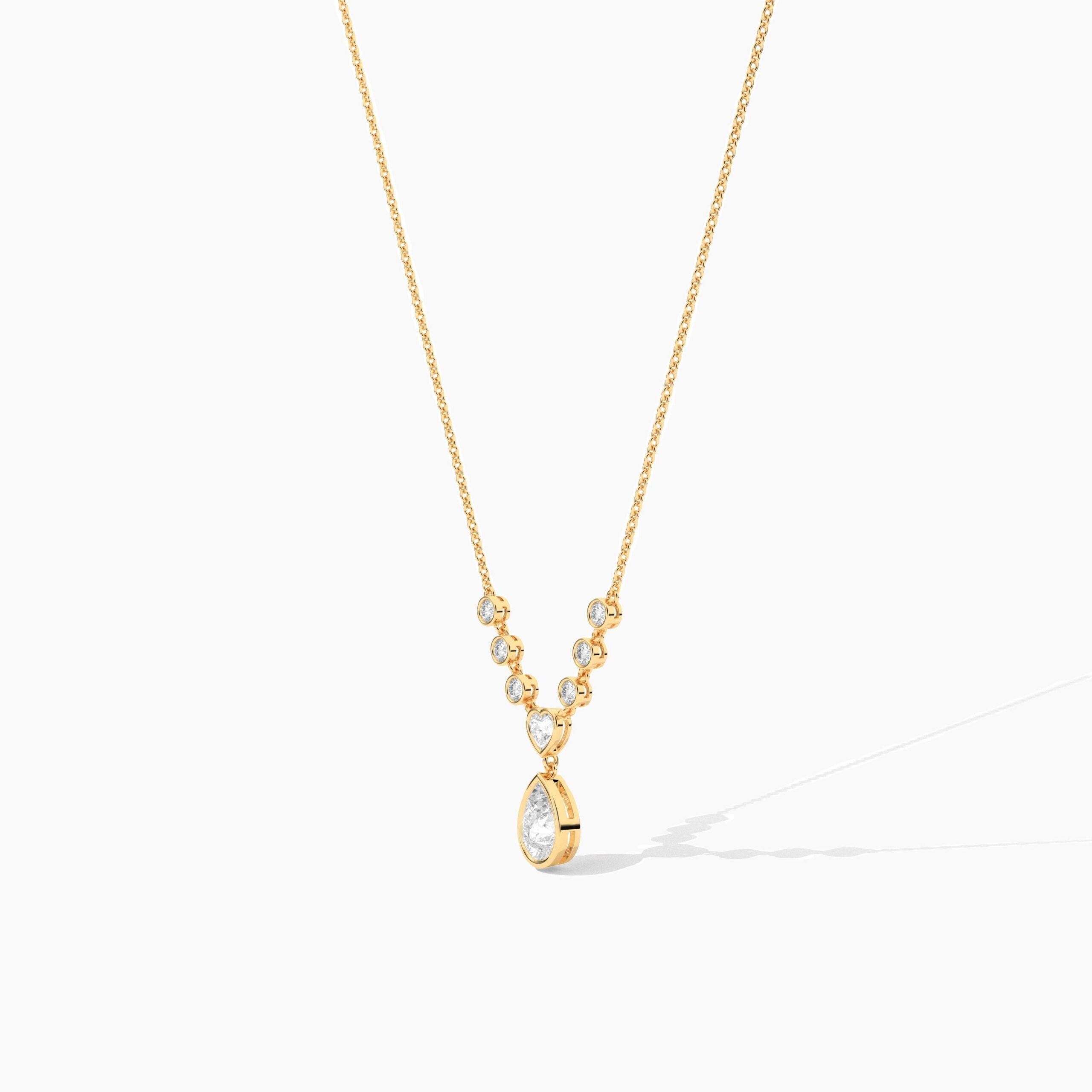 18K Solid Gold Heart & Pear Cut Diamond Drop Necklace 18K Solid Gold Heart & Pear Cut Diamond Drop Necklace